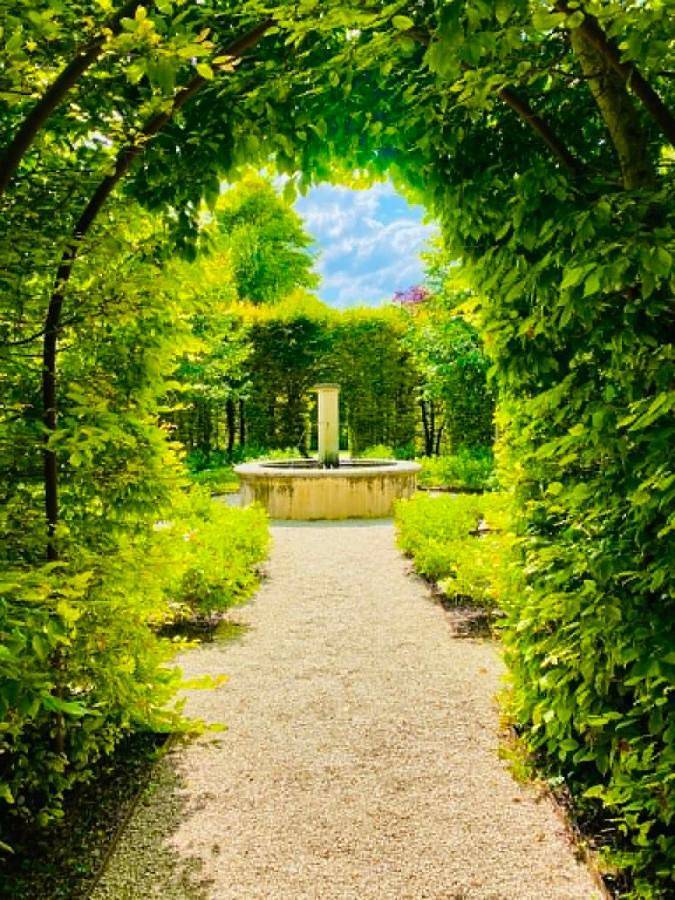 Les jardins extraordinaires in Thonnance-lès-Joinville, Haute-Marne