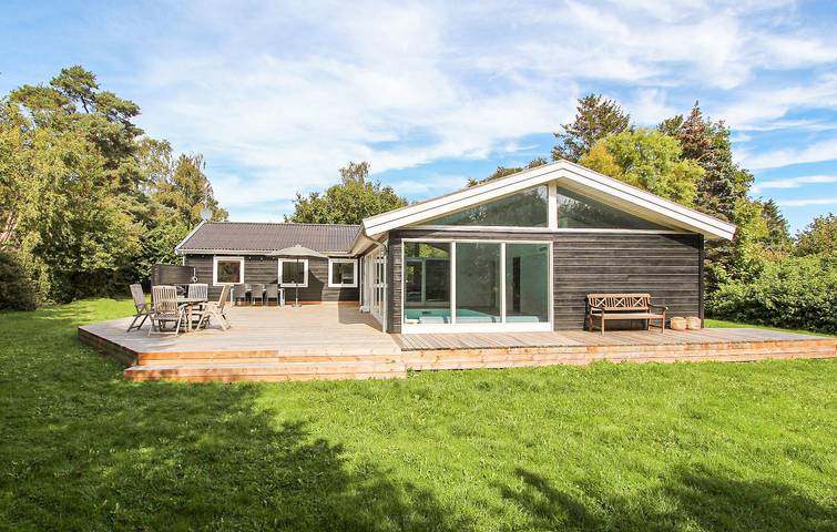 Ferienhaus für 10 Personen mit Sauna in Rågeleje, Kattegat Küste