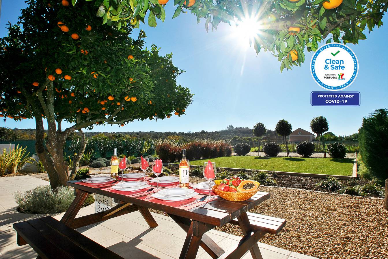 Villa Caicco in Lagos, Faro Distrikt