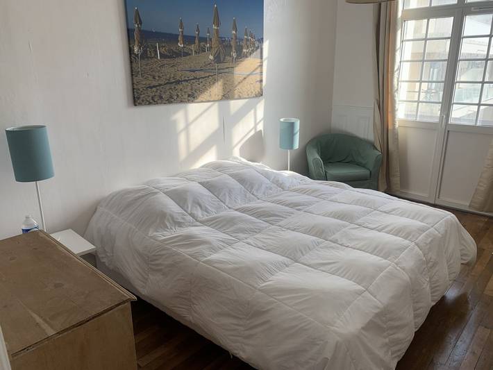 Gîte pour 4 personnes, animaux acceptés dans Grand Casino de Cabourg