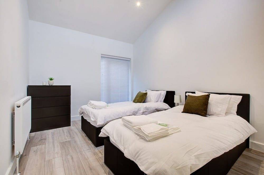 Sleek & Exquisite 3 Bedroom Home in Colchester, Essex