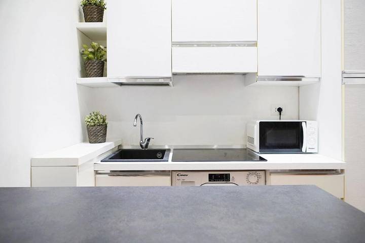 Ferienwohnung für 4 Personen, mit Terrasse und Ausblick in Mailand - 3