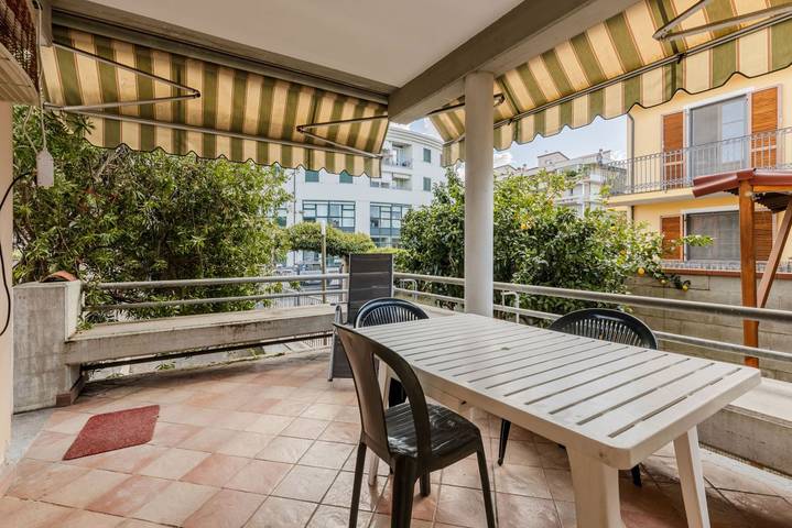 Appartamento vacanze per 11 persone, con balcone - 1