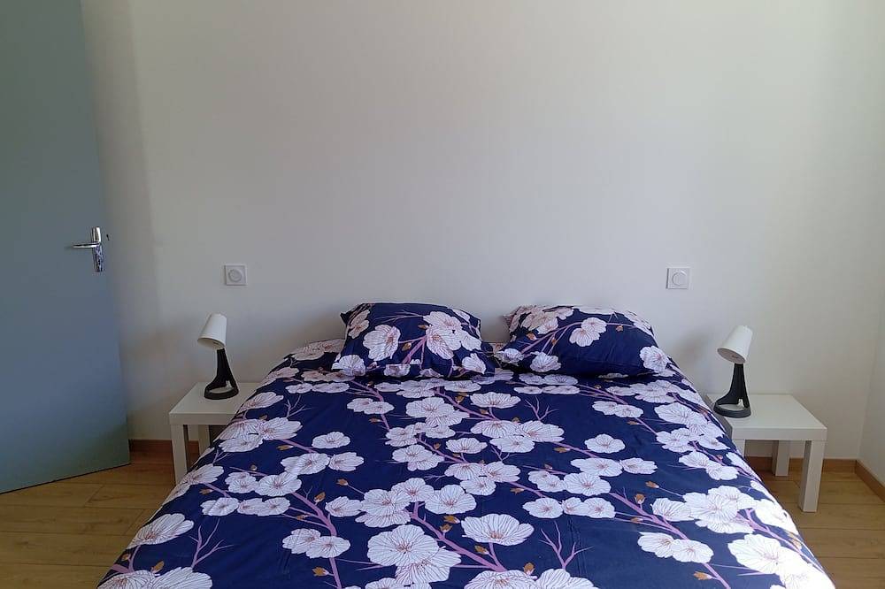 Ganze Wohnung, Chez Alex et Flo F3 cosy and comfortable in Salles-Curan, Aveyron