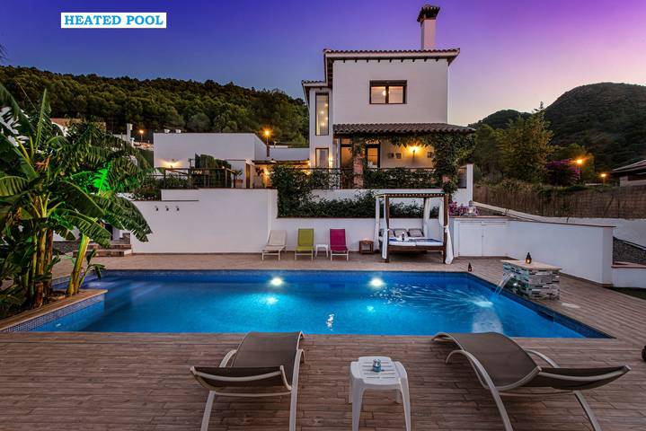 Casa de vacaciones para 12 personas, con jardín en Alhaurín de la Torre