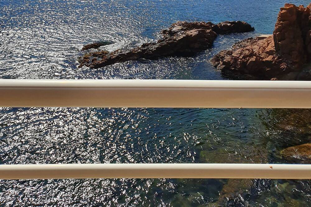 Ganze Wohnung, Un Balcon sur la mer in Le Trayas, Saint-Raphaël
