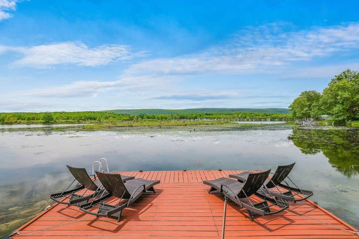 Holiday home for 9 people, with terrace in Pocono Mountains
