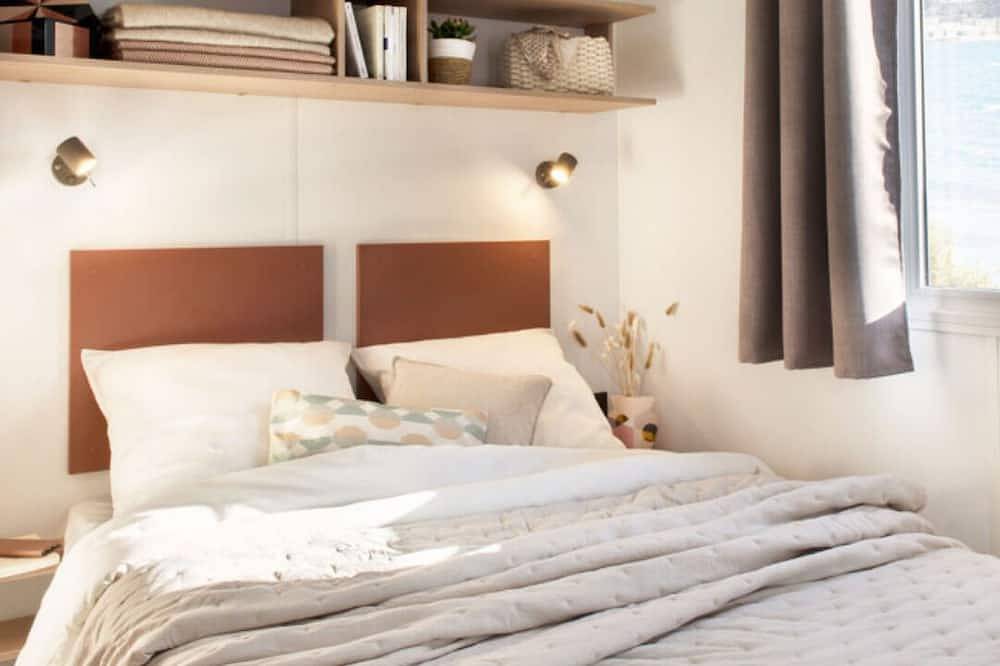 Aloha camping club. Dream vacation, heated pool, entertainment, catering. in Reynès, Región Céret