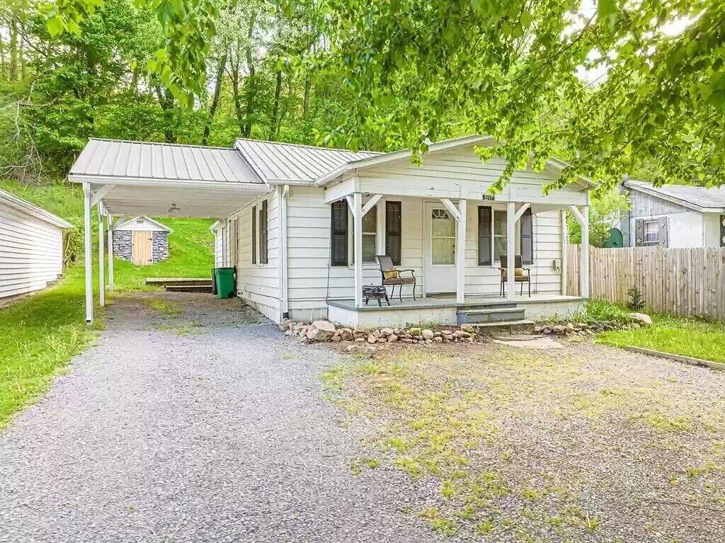 Cozy Cottage to soak up Appalachia's beauty in Damascus, Washington County (VA)