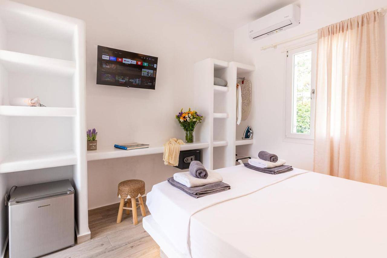 Alexandra Suites - Mykonos Port in Tourlos (Mykonos), Mykonos