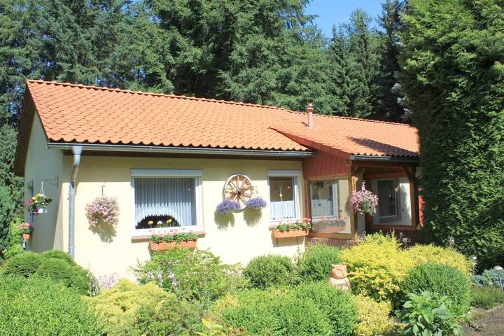 Ferienhaus für 4 Personen, mit Terrasse und Garten in Soltau