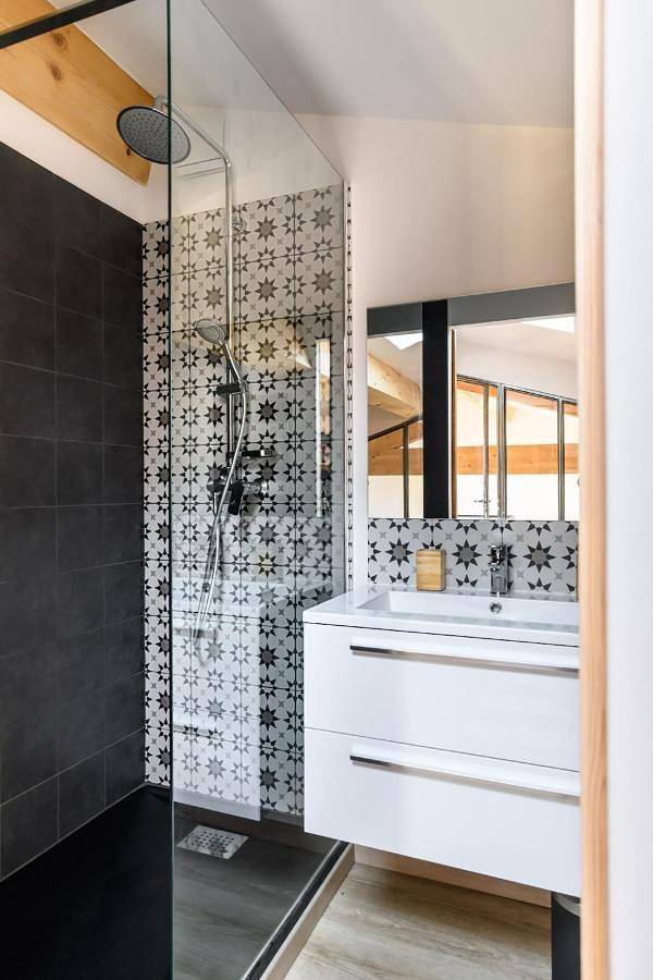 Location de vacances pour 5 personnes, avec terrasse à Vernègues - 2