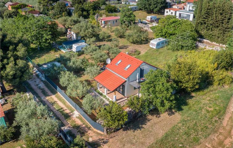 Ferienhaus für 6 Personen, mit Terrasse in Peroj - 3