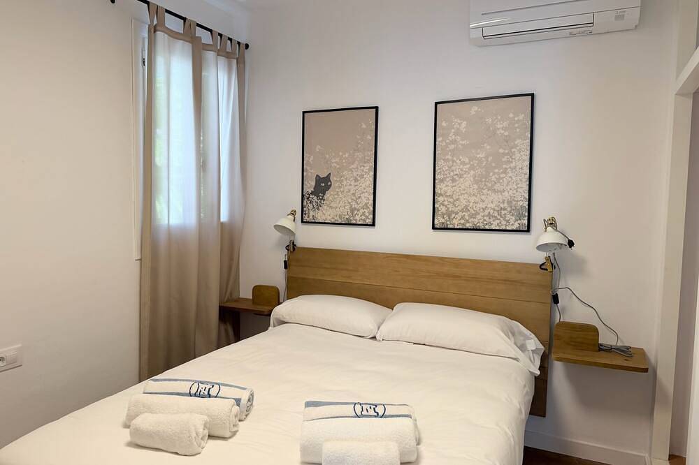 Entire apartment, Can Andreu I apartment a stone's throw from the be in Cala Galdana, Ferreries
