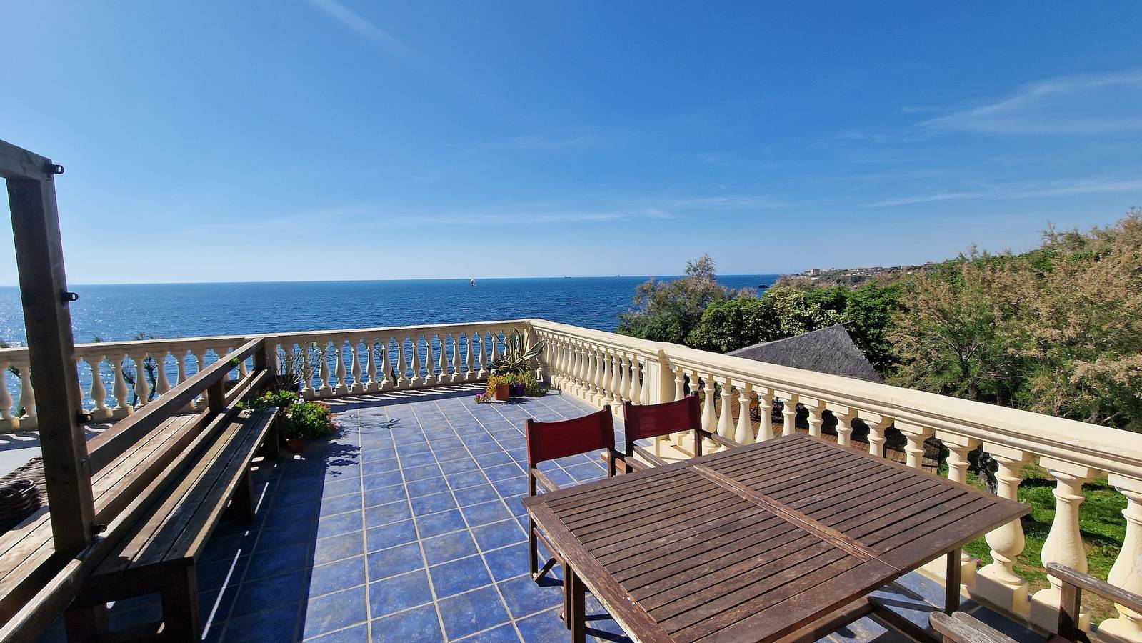 Apartamento entero, Suite a picco sul mare in Livorno, Costa Etrusca