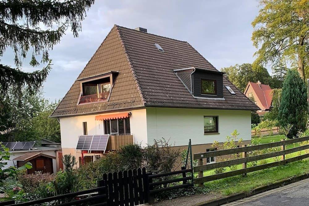 Ganze Wohnung, Ruhige Ferienwohnung am Waldrand zum Wandern in Bad Harzburg, Harzvorland