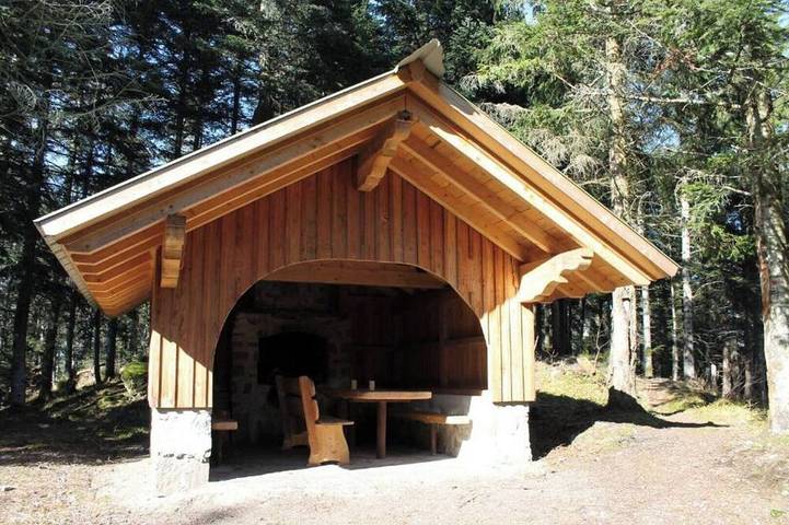Gîte pour 10 personnes, avec jardin à Husseren-Wesserling - 3