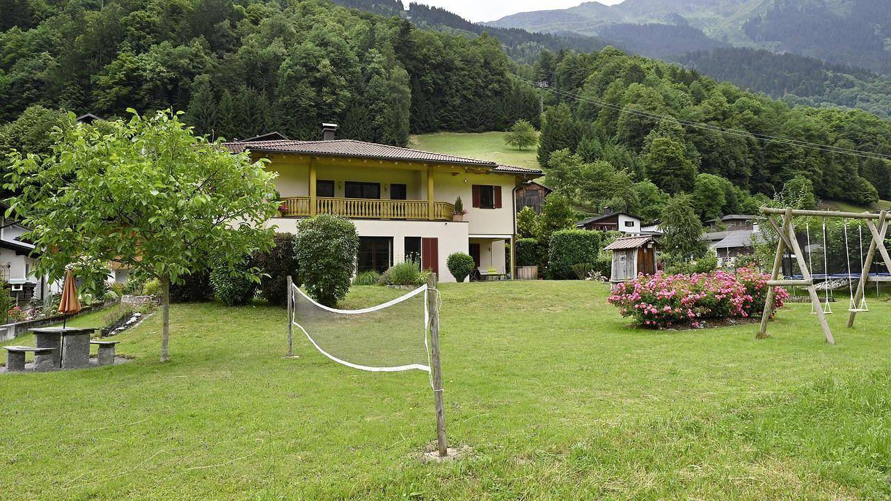 Geheel vakantieappartement, Vakantieappartement voor 5 personen met uitzicht in Schruns, Schruns-Tschagguns