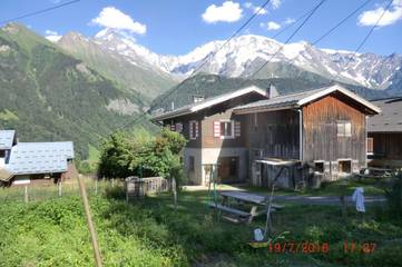 Gîte pour 4 personnes, avec jardin et vue dans Saint-Nicolas-de-Véroce