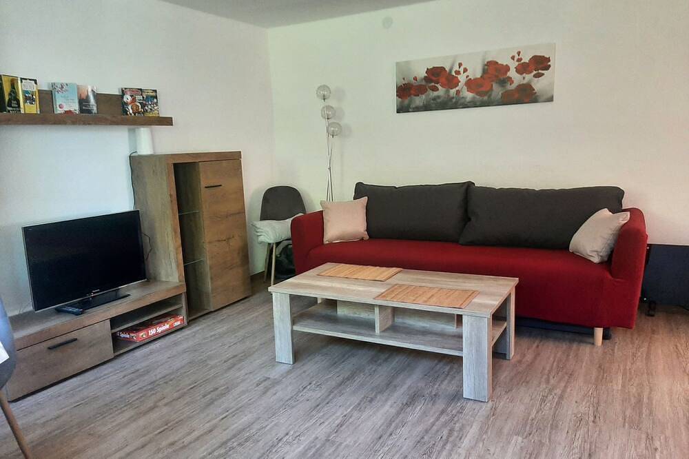 Schwarz in Schwarz, Mecklenburgische Seenplatte