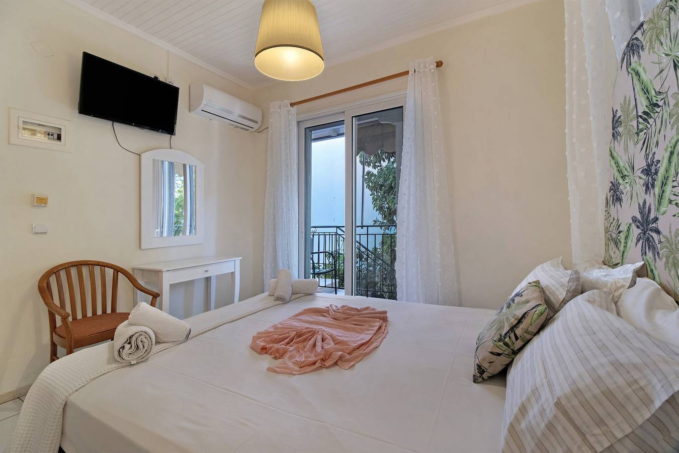 Studio 'S8' avec vue sur la mer, Wi-Fi et climatisation in Nikiana, Alexandros