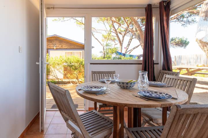 Chalet Dune Sud avec vue sur la mer et terrasse privée. in Prunete, Cervione