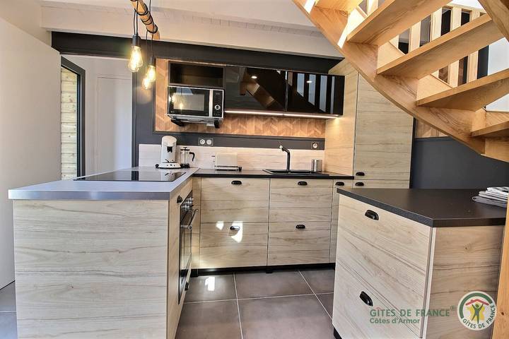 Gîte pour 4 personnes, avec Terrasse ainsi que Jardin et Vue à Binic - 4