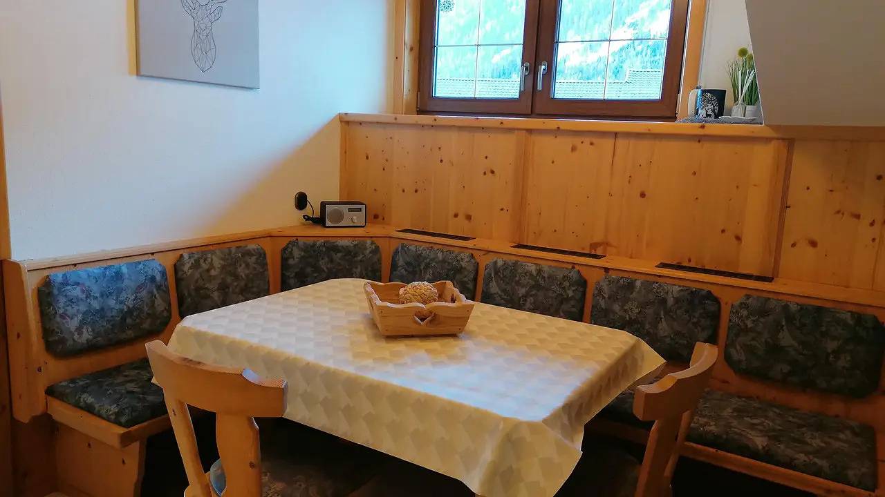 Ganze Ferienwohnung, Ferienwohnung für 7 Personen (70 m²) in Virgen in Virgen, Bezirk Lienz