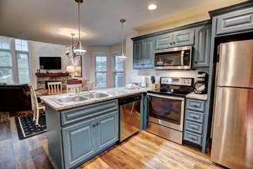 Vacation Rental for 6 Guests in Table Rock Lake, Stone County, Picture 1