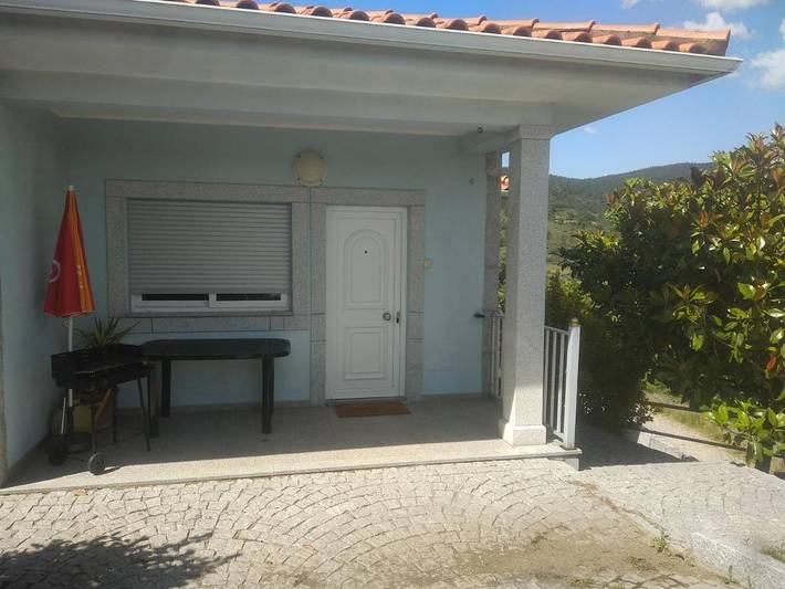 Location de vacances pour 6 personnes, avec jardin et vue à Ribeira de Pena - 3