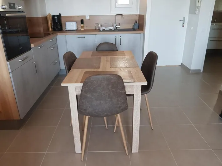 Apartamento de vacaciones para 2 personas, con vistas y balcón - 1
