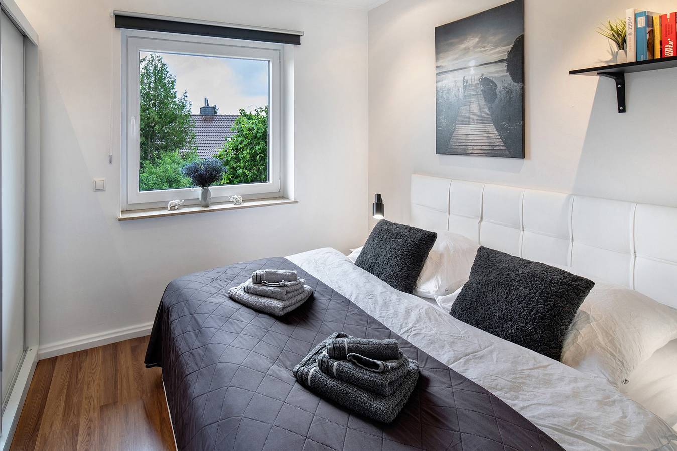 Ganze Wohnung, Ferienwohnung 'Glücksmomente' mit Balkon und Wlan in Habichtswald, Hessisches Bergland