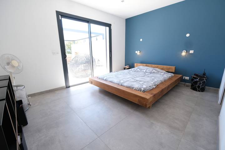 Location de vacances pour 8 personnes, avec jardin à Châteauneuf-de-Gadagne - 4