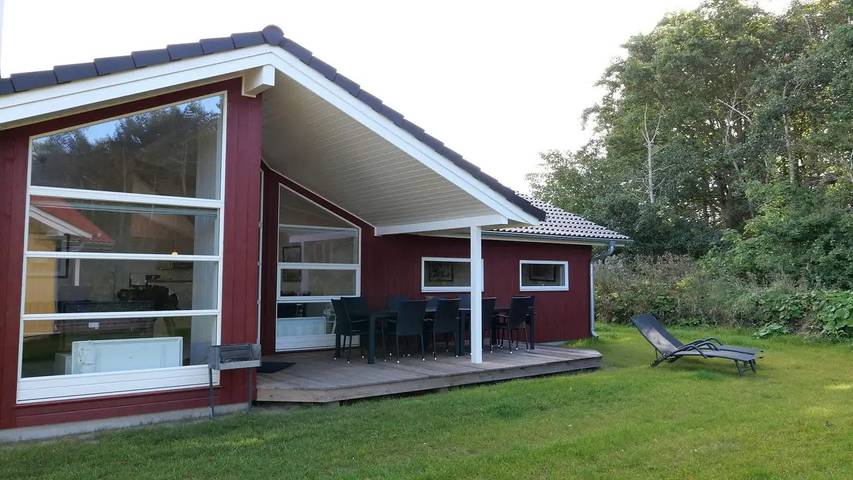 Ferienhaus für 11 Personen, mit Terrasse und Whirlpool sowie Sauna, mit Haustier in Großenbrode - 3