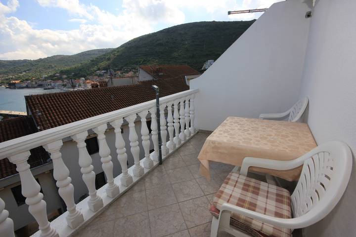 Smještaj za odmor za 2 osoba, s balkon/terasa u Vis (Dalmacija)