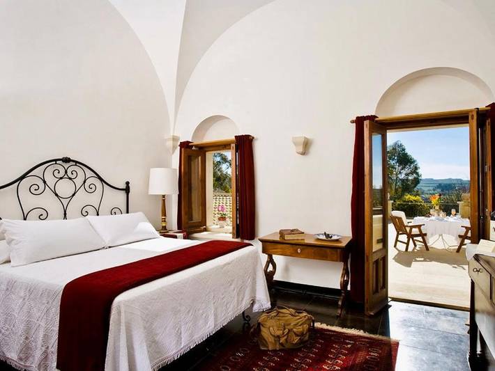 Resort per 3 persone, con Terrazza e Giardino nonché Piscina e Panorama in Provincia di Ragusa