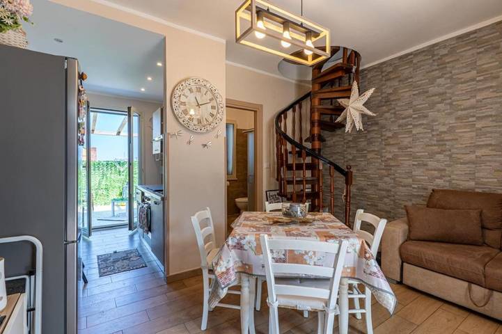 Villa per 4 persone, con panorama e giardino, con animali domestici a Carini