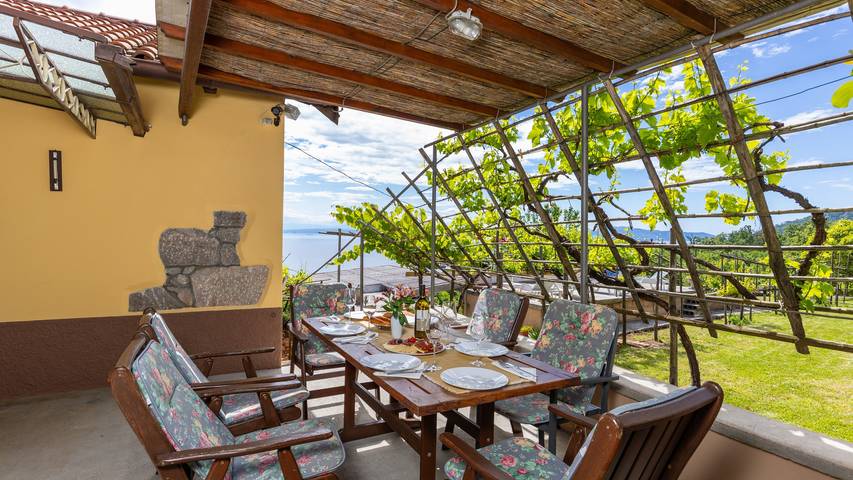 Villa pour 6 personnes, avec terrasse et jardin dans Grad Opatija - 4