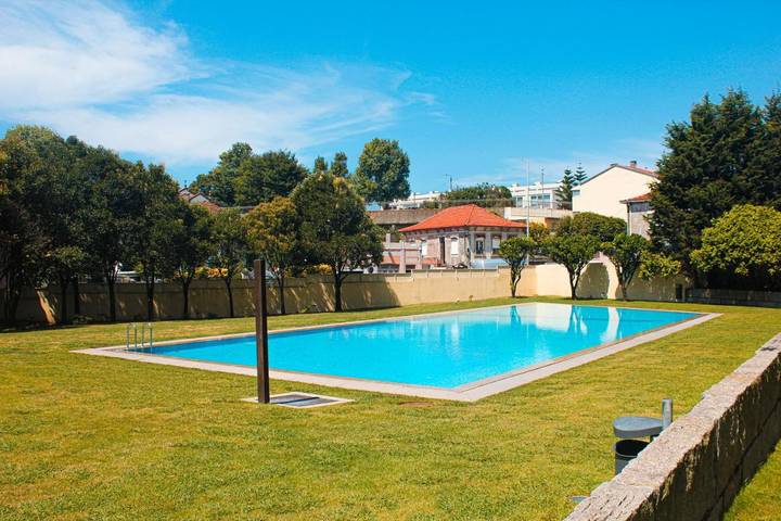 Casa de férias para 4 pessoas, com Jardim e Piscina e ainda Vista em Leça da Palmeira