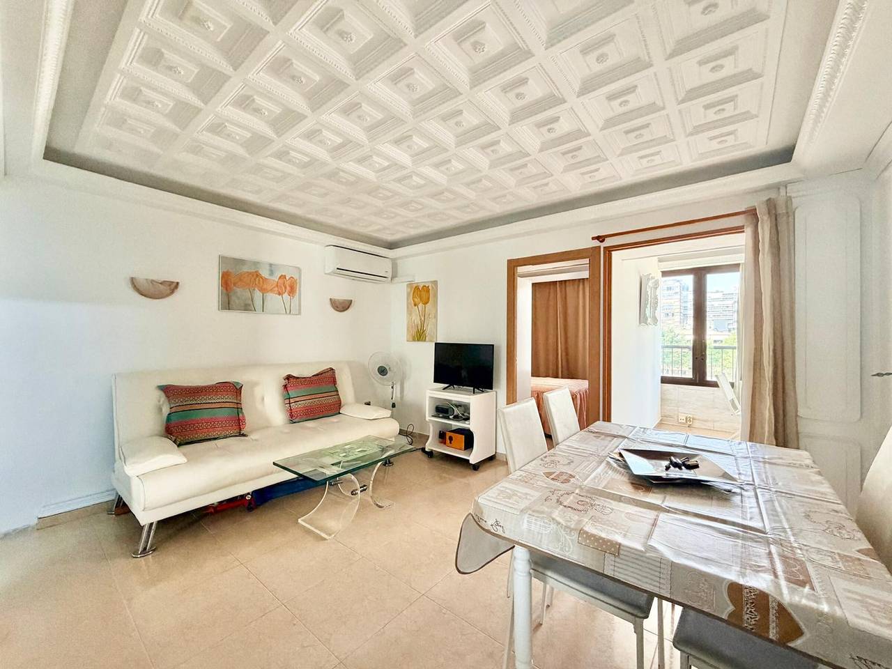 Entire apartment, Modern apartment with sea view - 4 guests in Playa de Levante, Costa Blanca