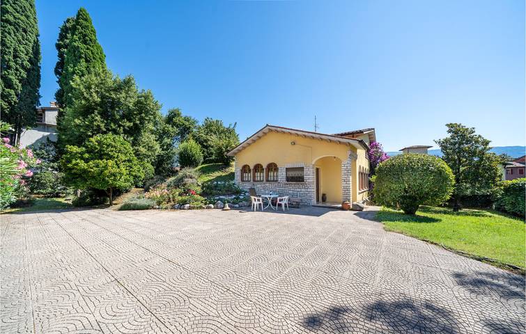 Maison de vacances pour 8 personnes, avec Jardin à Gargnano