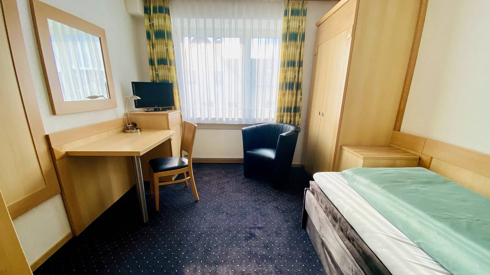 Otto - bed & breakfast / Einzelzimmer in Ottobeuren, Bayerisch Schwaben