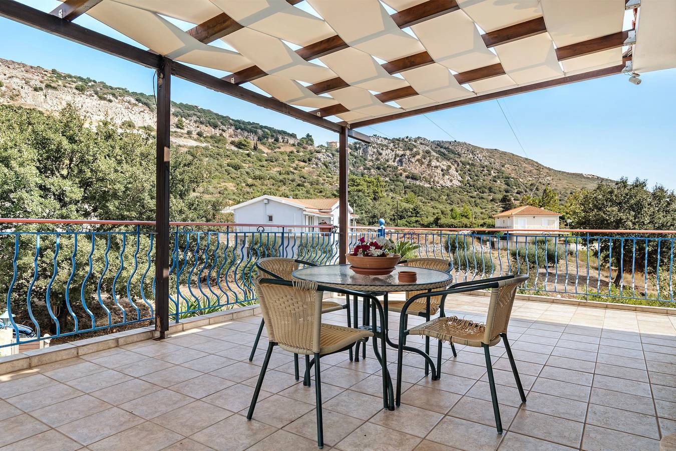 Apartment for 4 People in Kefalonia, Greece