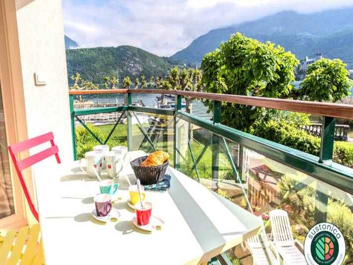 Location de vacances pour 4 personnes, avec balcon, adapté aux familles à Duingt