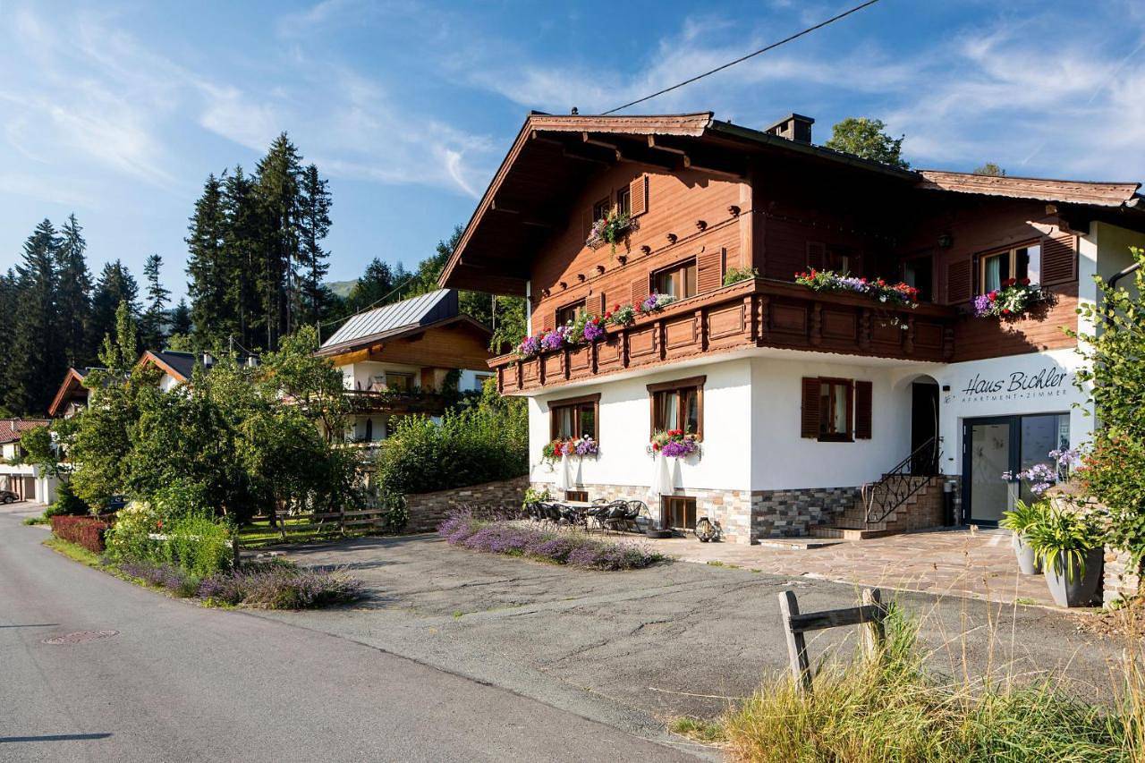 Ganze Wohnung, Doppelzimmer mit Gemeinschaftsküche und Gemeinschaftsbad in Kössen, Kaiserwinkl