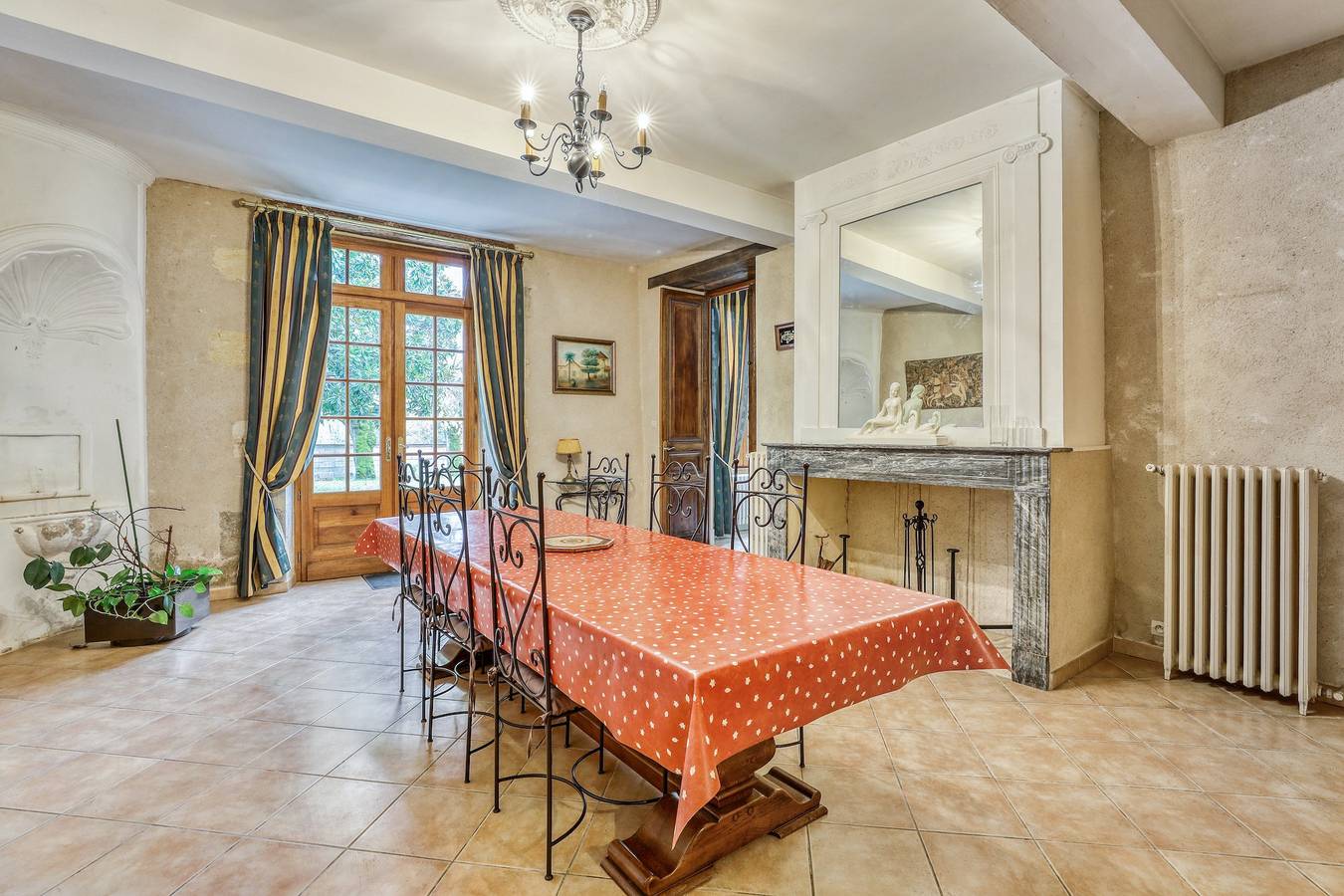 Casa espaciosa en Marcellus in Marcellus (desambiguación), Región de Marmande