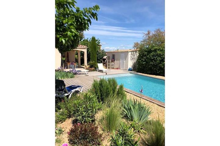 Maison de vacances pour 8 personnes, avec jardin et terrasse à Mèze