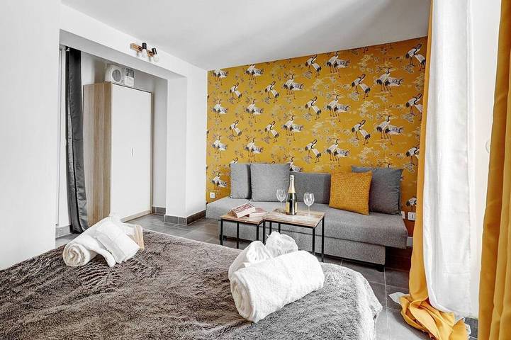 Appartement entier, TheBlueStay 143 - Superbe studio cosy in Asnières-sur-Seine, Hauts-de-Seine