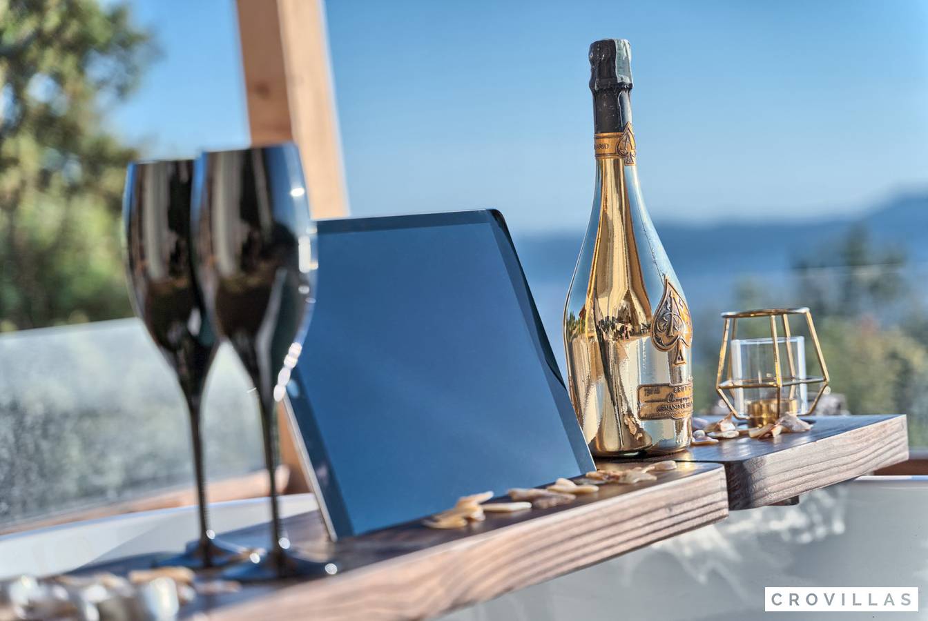 Ganze Wohnung, "Glamping Honeymoon" on Murter - Crovillas in Tisno, Murter