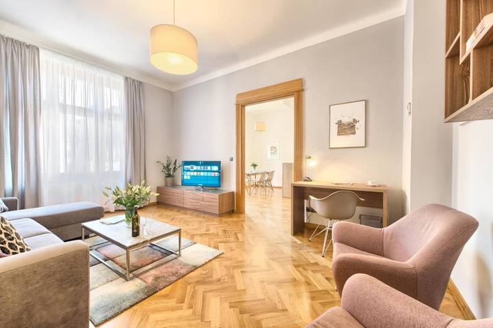 Ferienwohnung für 6 Personen, mit Ausblick und Balkon in Josefstadt - 3